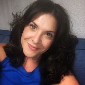 Meet your Posher, Ellisha